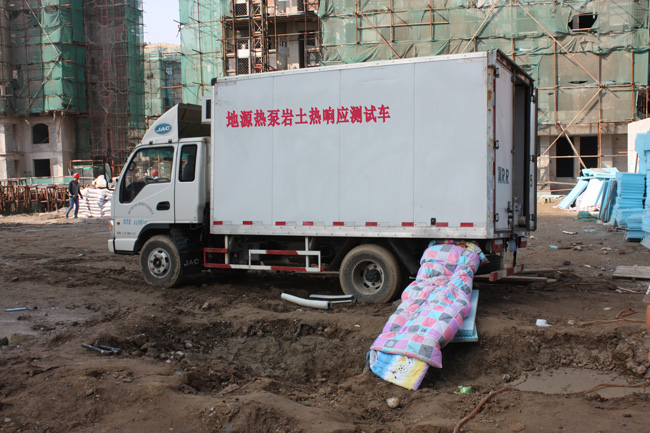 廊坊地源熱泵巖土熱響應試驗測試車(chē)